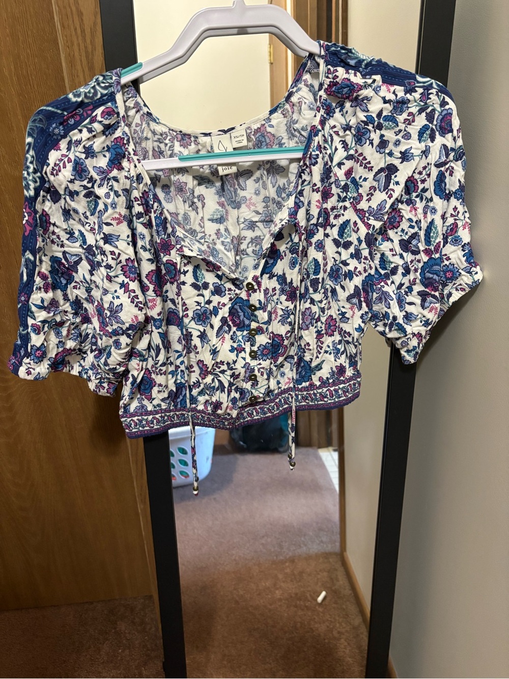 Joie White Cropped Peasant Top with Blue and Purple Floral Print